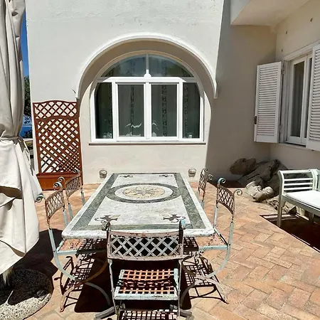 Cesina Apartamento Capri
